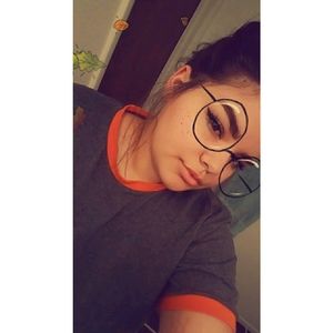 Meet your Posher, Renee